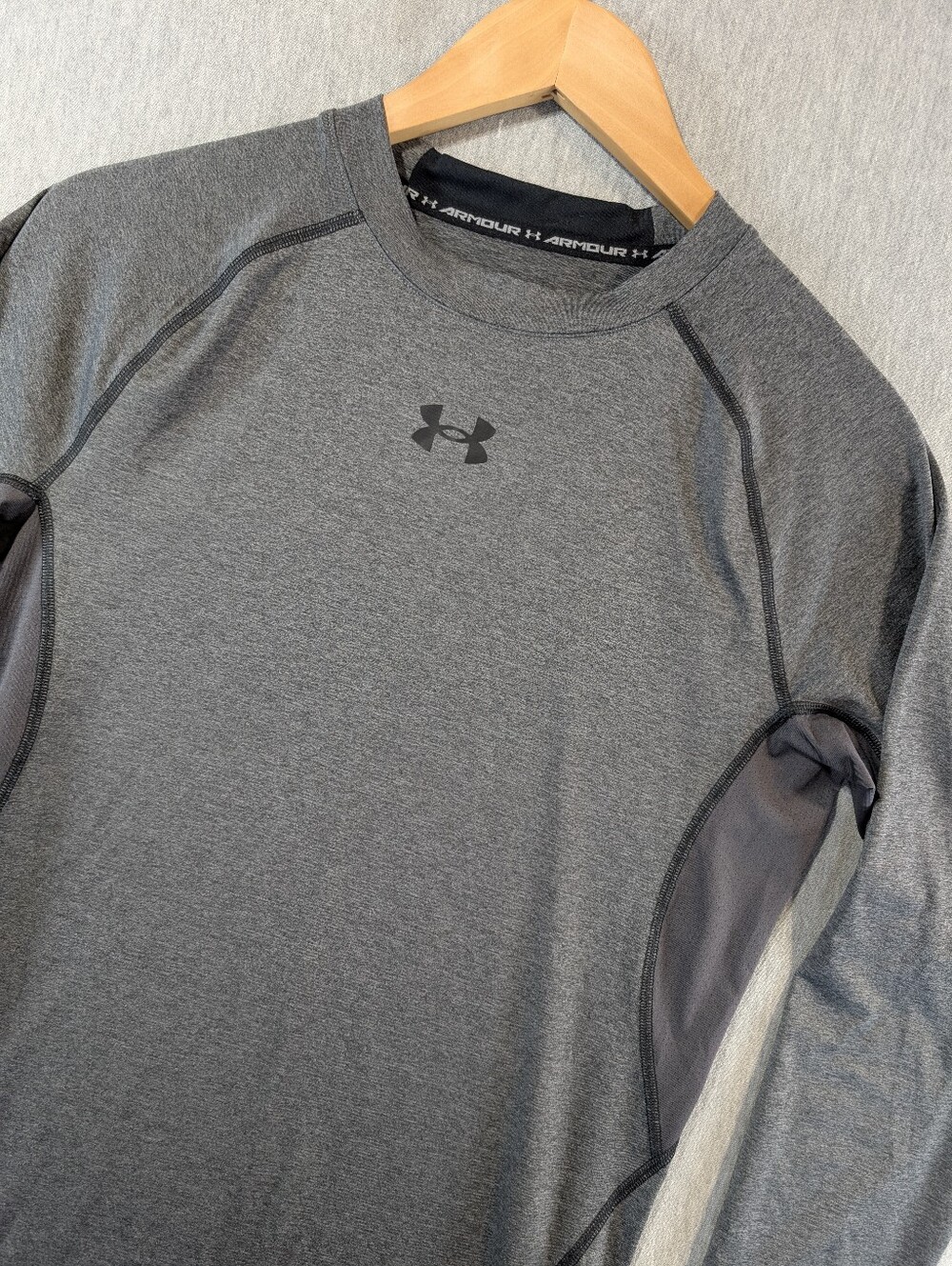 Under Armour Compression Performance T-Shirt Men's Grey Heat Gear Long Sleeve